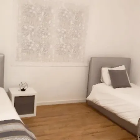 Spacious In With Private Pool And Garden Вилла