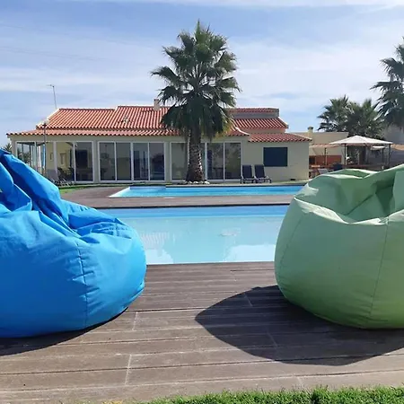 Spacious In With Private Pool And Garden * Палмела
